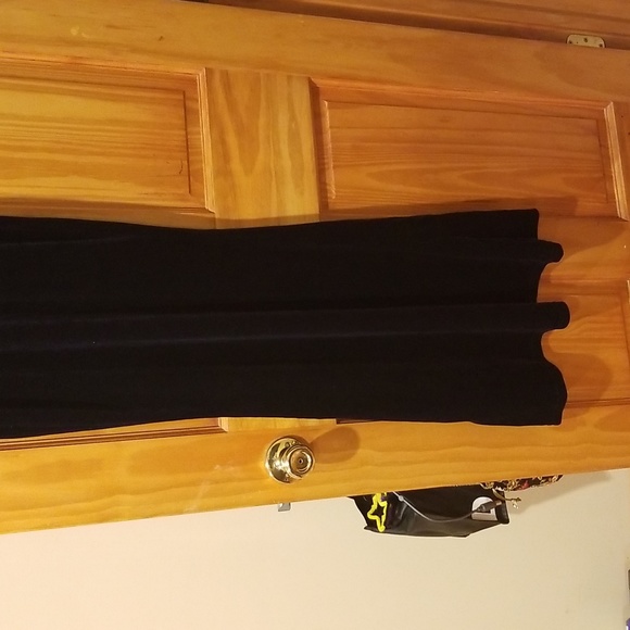 Velvet dress - Picture 3 of 3